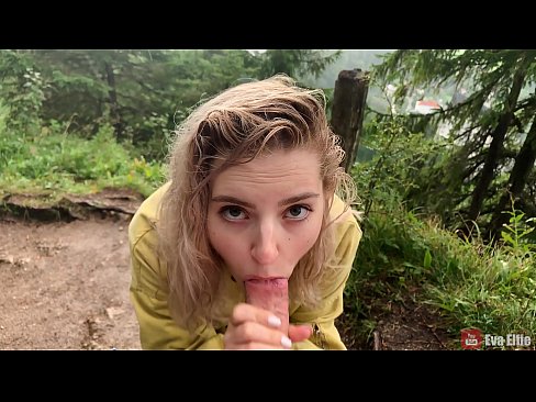 ❤️ Jente svelger cum etter en offentlig blowjob - Eva Elfi ❌ Porno ved no.tuberxxx-com.ru ❌️❤